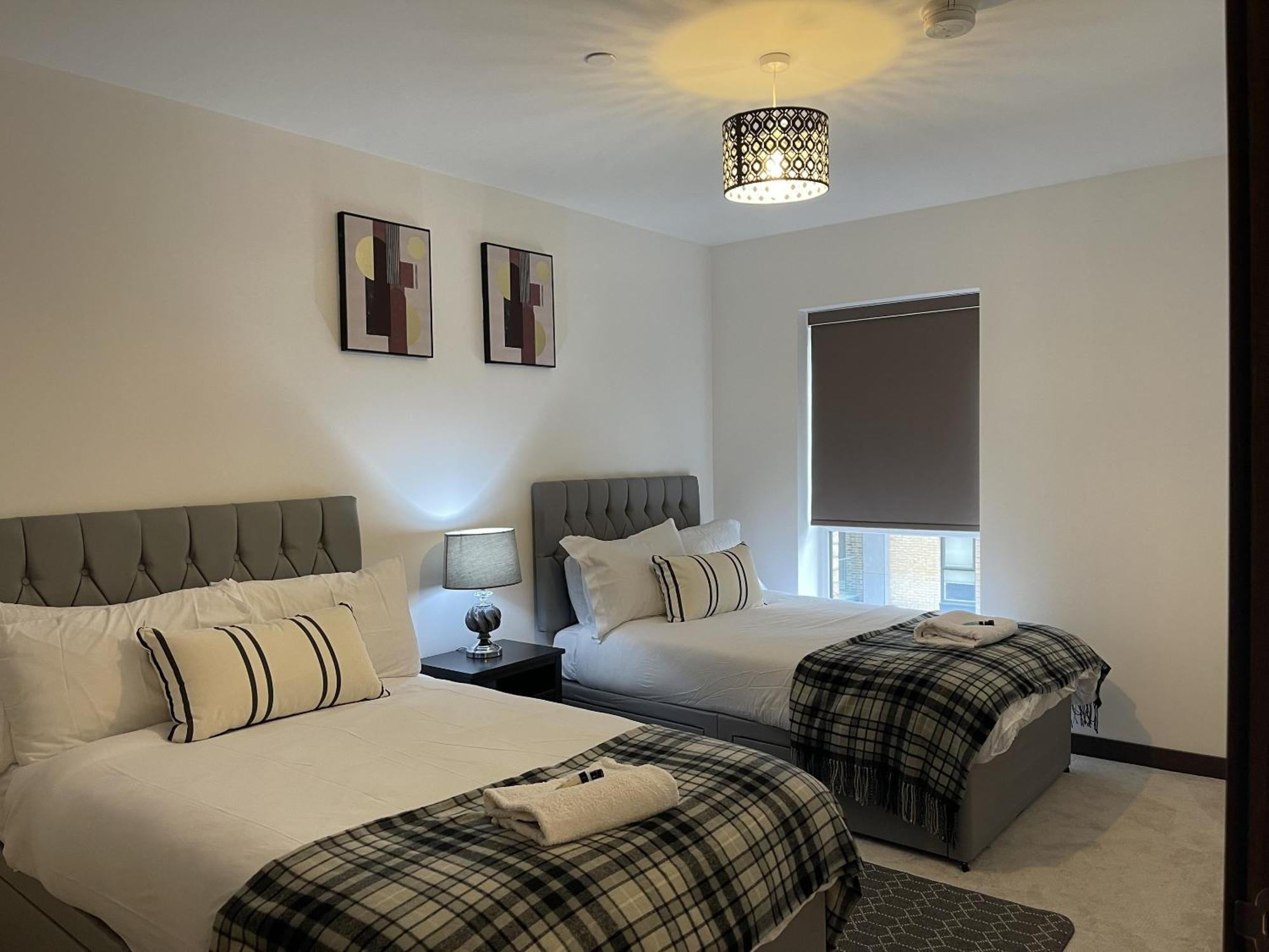 The Godfreys, Edinburgh Way, ฮาร์โลว์ ภายนอก รูปภาพ